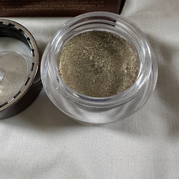 Hourglass Scattered Light Glitter Eyeshadow - Vivid - Picture 5 of 6